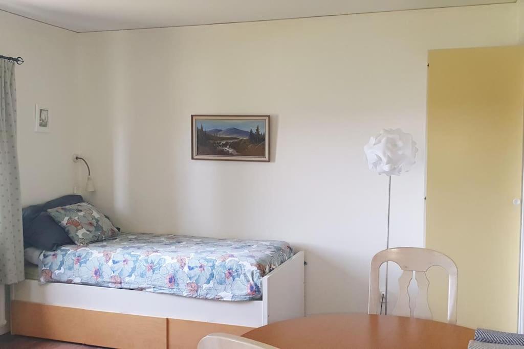Ekhult Apartments - Ground Floor - Garden And Lake View Ulricehamn Ngoại thất bức ảnh